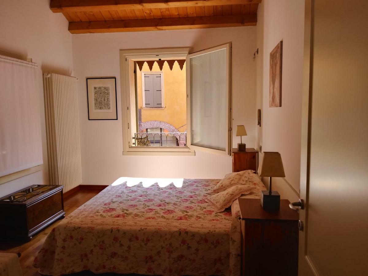 I Gechi Apartment เวโรนา ภายนอก รูปภาพ