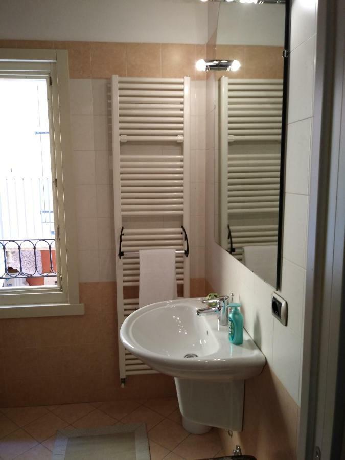I Gechi Apartment เวโรนา ภายนอก รูปภาพ